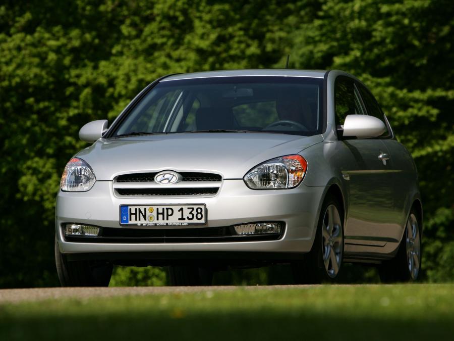  Hyundai Accent 3-Door 2006 года  (фото 45 из 54)